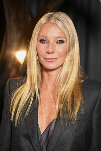 Saint Laurent: Photocall - Paris Fashion Week - Spring Spring Spring 2025